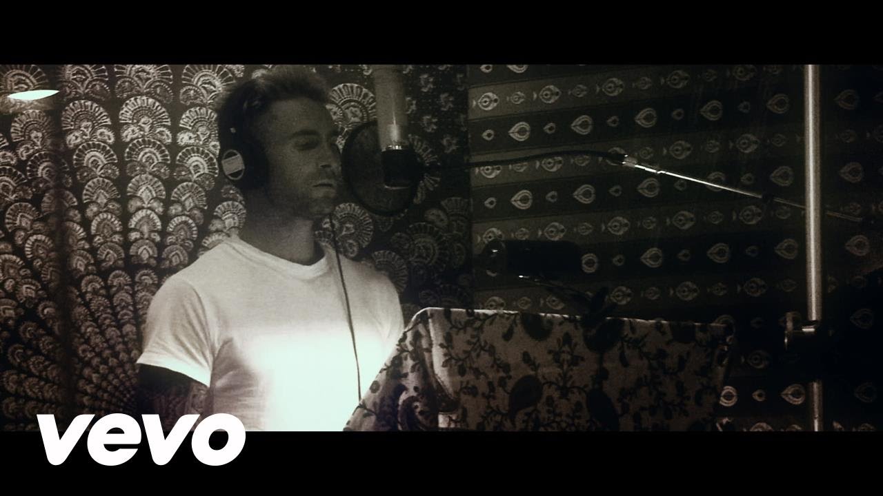 Adam Levine - Go Now (Sing Street Soundtrack)